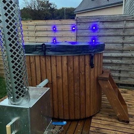 Cottage Cocooning Romantique Avec Jaccuzzi Prive Ancinnes Kültér fotó